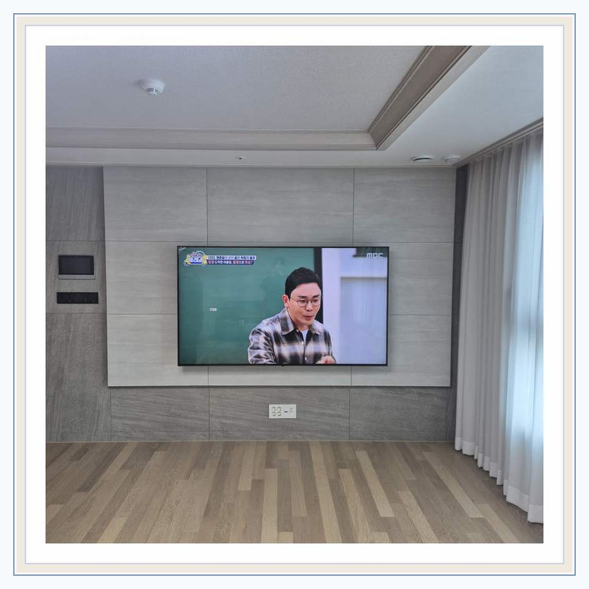 영종구 운서 운남 가벽 석고보드 보강 관련 설치 참고 사진 3 · 장비 운반 이전에 포트와 케이블 연결을 기록하는 방법